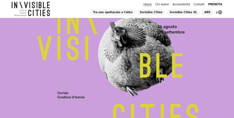 Homepage del festival Invisible Cities, con menu di navigazione e grafica viola e gialla con una gallina al centro.